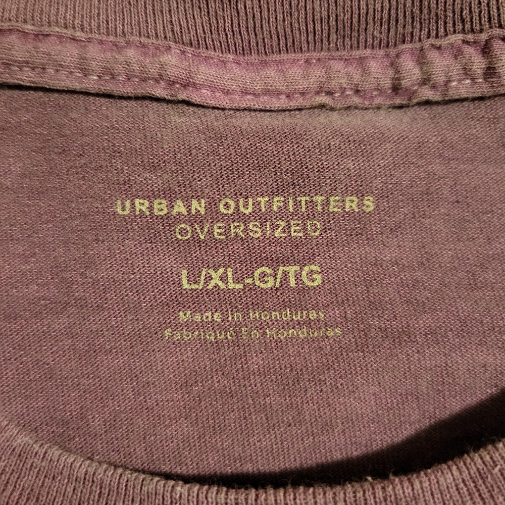 Urban Outfitters Oversized Cotton Koi T-shirt Size L/XL - Picture 3 of 4